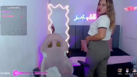 saaya_tay online show from March 1, 2025, 3:43 am