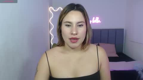 saaya_tay online show from March 4, 2025, 3:00 am