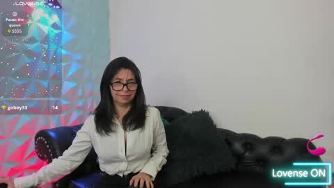 sabinadeluxe_cg online show from October 3, 2025, 2:14 pm