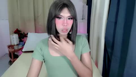 cathllea online show from October 8, 2025, 3:31 pm