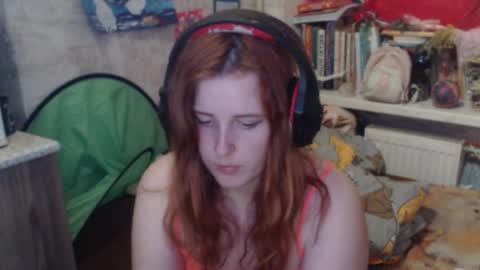 sabochka888 online show from April 20, 2026, 6:38 am