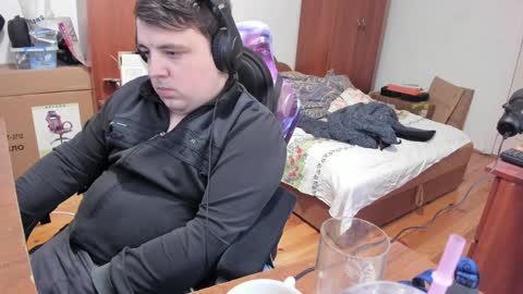 1141323  my Lord Mister Max   moms treasure online show from January 2, 2025, 7:44 am