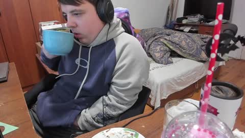 1141323  my Lord Mister Max   moms treasure online show from January 17, 2025, 1:13 pm