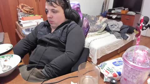 1141323  my Lord Mister Max   moms treasure online show from January 22, 2025, 8:06 pm