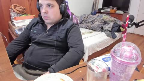 1141323  my Lord Mister Max   moms treasure online show from January 24, 2025, 6:46 am