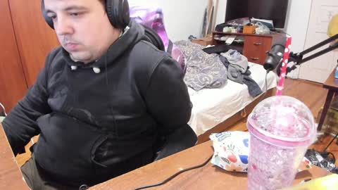 1141323  my Lord Mister Max   moms treasure online show from January 26, 2025, 11:39 pm