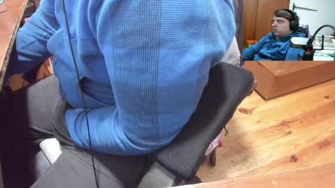 1141323  my Lord Mister Max   moms treasure online show from March 11, 2025, 10:31 pm