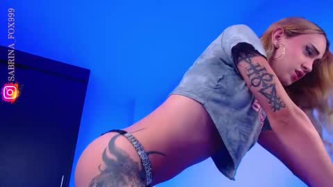 sabrina fox online show from February 8, 2025, 6:01 am