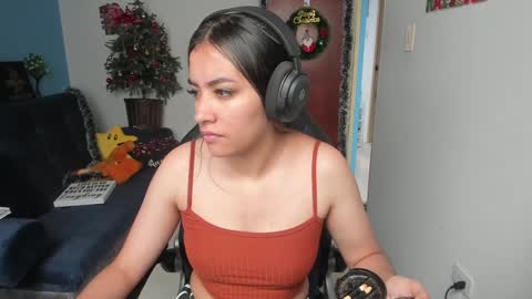 Angie  online show from December 27, 2024, 2:43 pm