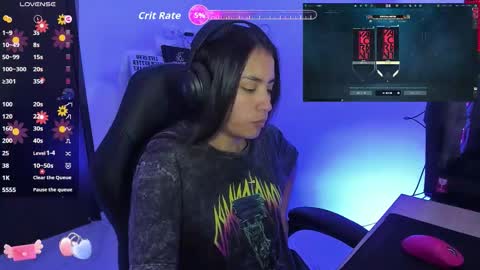 Angie  online show from September 13, 2025, 4:51 pm