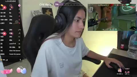 Angie  online show from October 9, 2025, 8:29 pm