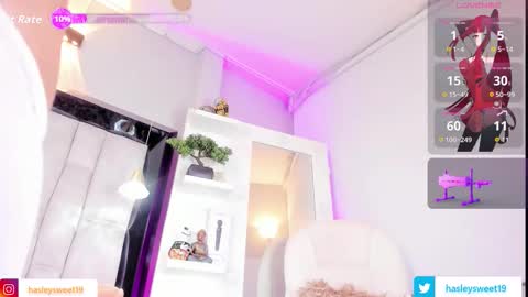  Hasley  online show from November 10, 2025, 11:04 pm