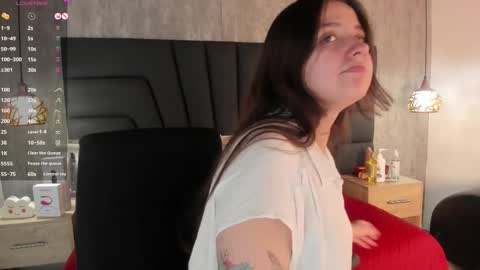 Snapshot of sabrina_lennox chatting on February 18, 2025, 8:14 pm Sabrina Maria online show from February 18, 2025, 8:14 pm