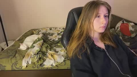 Snapshot of sabrinaanddaniel chatting on October 27, 2025, 6:45 pm SabrinaDaniel online show from October 27, 2025, 6:45 pm