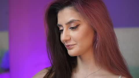  Sabrina  online show from April 5, 2026, 8:39 pm