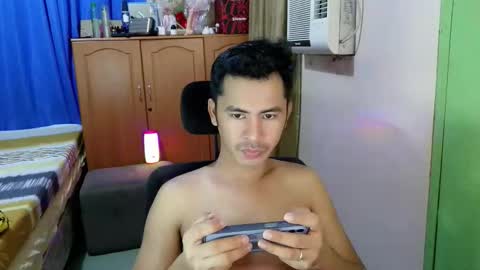Snapshot of sachu01 chatting on June 9, 2026, 10:05 am Sachu01 online show from June 9, 2026, 10:05 am