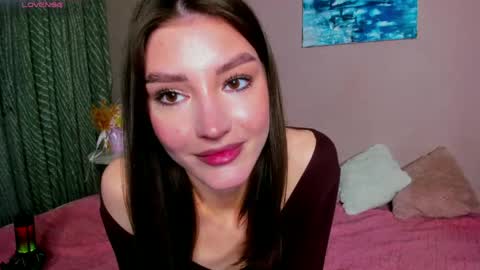 Snapshot of sacura_sacura chatting on May 11, 2026, 4:04 pm Sacura online show from May 11, 2026, 4:04 pm