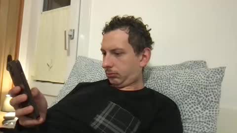 Snapshot of sadcockxxx chatting on May 4, 2026, 9:33 pm sadcockxxx online show from May 4, 2026, 9:33 pm