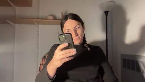 Snapshot of sadie_stars chatting on December 2, 2024, 9:50 pm Sadie online show from December 2, 2024, 9:50 pm