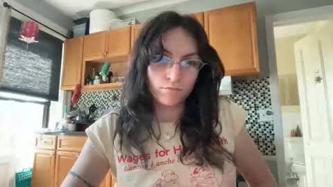 Snapshot of sadie_stars chatting on March 10, 2026, 5:51 pm Sadie online show from March 10, 2026, 5:51 pm