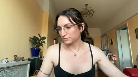 Snapshot of sadie_stars chatting on March 21, 2026, 8:23 pm Sadie online show from March 21, 2026, 8:23 pm