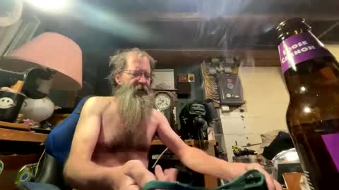 safety_fist online show from January 28, 2025, 2:11 am