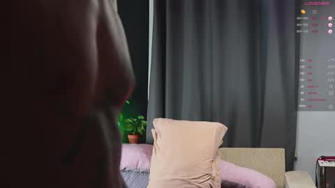 Adam online show from September 18, 2025, 6:26 am