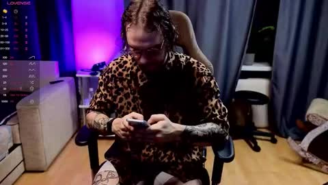 Adam online show from December 17, 2025, 4:29 am