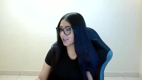Sahaliefox  online show from June 8, 2026, 1:00 pm
