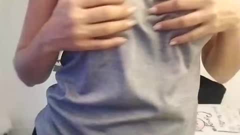 Snapshot of sahana_ashika chatting on February 28, 2025, 9:23 pm Sahana Ashika online show from February 28, 2025, 9:23 pm