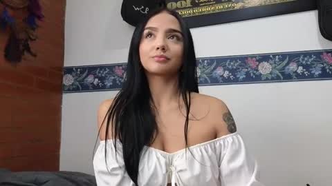 Sahara y Thiago online show from February 17, 2026, 1:18 pm