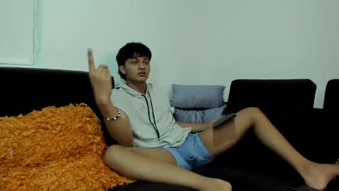 sahircharm online show from April 30, 2026, 11:42 pm