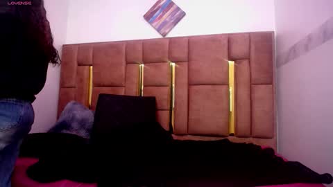 sara online show from January 15, 2026, 5:01 am