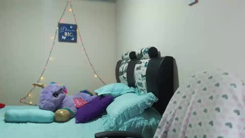 Karina online show from December 14, 2024, 1:28 am