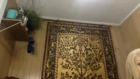 PupTwink online show from November 15, 2025, 8:33 am