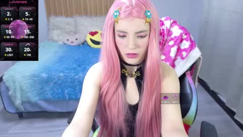 Snapshot of sailor_moon07 chatting on September 28, 2025, 5:02 am sailor online show from September 28, 2025, 5:02 am