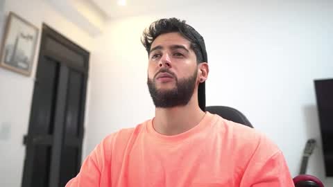 saimon  online show from February 3, 2026, 5:29 pm