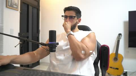 saimon  online show from April 7, 2026, 9:37 pm