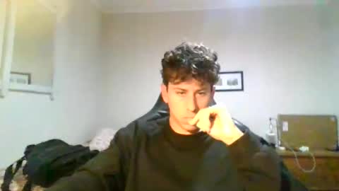 saint_nott online show from May 29, 2026, 2:31 am