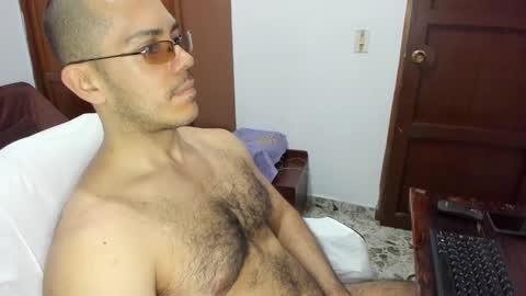 saintedy01 online show from February 7, 2025, 2:04 pm