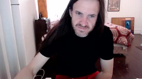 SaintReeves online show from December 4, 2024, 2:15 pm