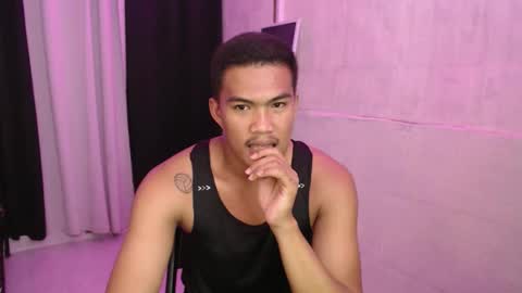 Snapshot of saj_taylor chatting on October 29, 2025, 5:47 pm Taylor online show from October 29, 2025, 5:47 pm