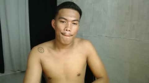 Snapshot of saj_taylor chatting on December 19, 2025, 8:43 am Taylor online show from December 19, 2025, 8:43 am