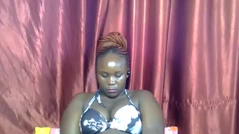 sally_bee1 online show from June 7, 2026, 8:18 am