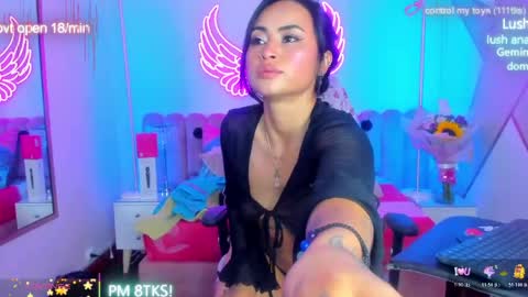 Snapshot of sallybrown_ chatting on June 4, 2026, 8:59 pm miss Sally online every night from 1am to 8am Colombia time online show from June 4, 2026, 8:59 pm