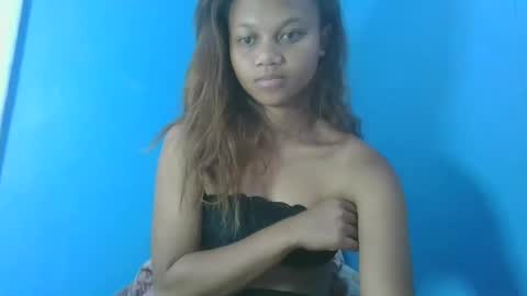 SallyWett online show from December 6, 2024, 11:00 am