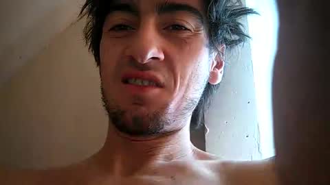 salmonman1305 online show from January 5, 2025, 3:23 pm