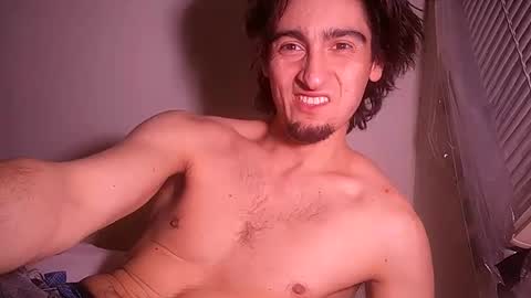 salmonman1305 online show from March 4, 2025, 2:49 am