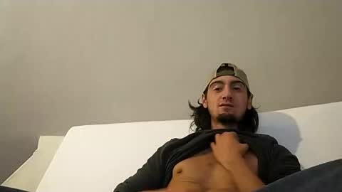 salmonman1305 online show from October 26, 2025, 2:06 am