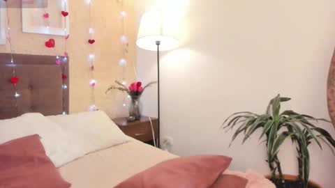 Salo     online show from February 20, 2026, 2:39 pm